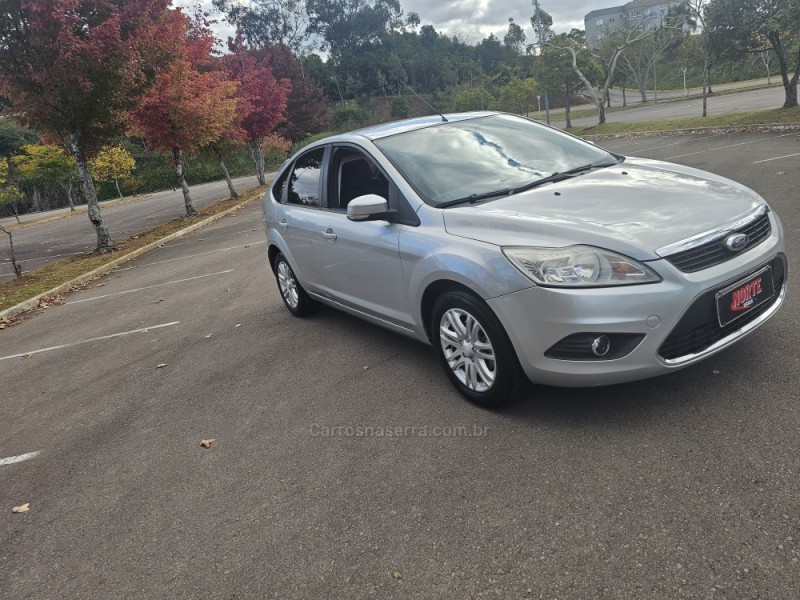 FOCUS 2.0 GLX 16V GASOLINA 4P MANUAL - 2009 - BENTO GONçALVES