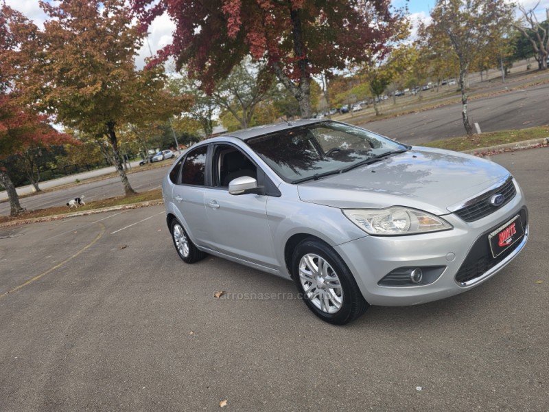 FOCUS 2.0 GLX 16V GASOLINA 4P MANUAL - 2009 - BENTO GONçALVES