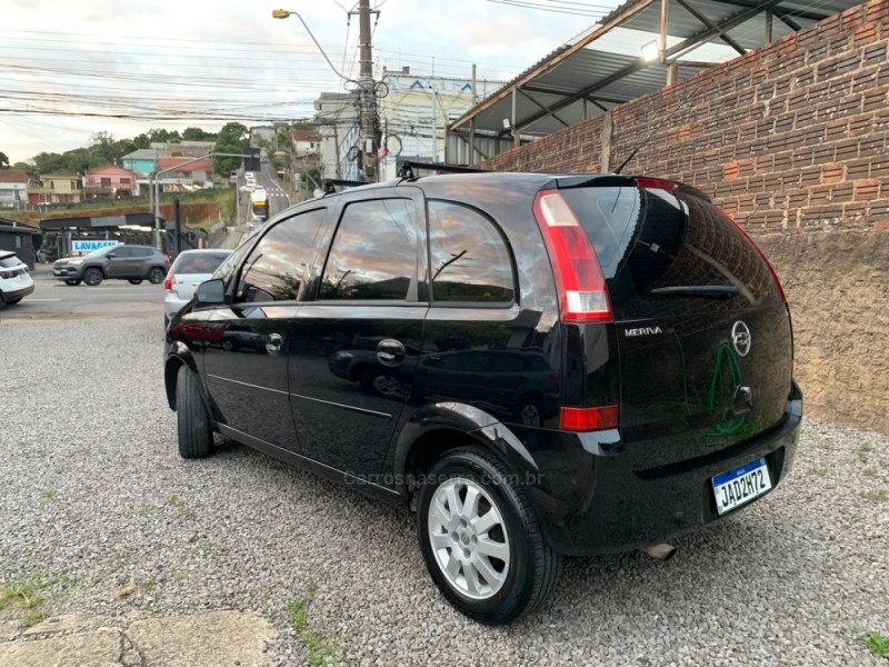 MERIVA 1.8 MPFI CD 8V GASOLINA 4P MANUAL - 2004 - CAXIAS DO SUL