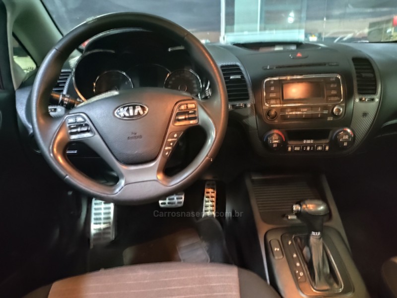 CERATO 1.6 EX SEDAN 16V GASOLINA 4P AUTOMÁTICO - 2014 - TAQUARA