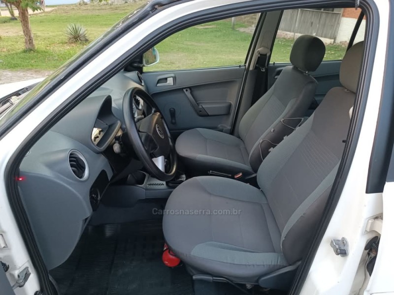 GOL 1.6 MI POWER 8V FLEX 4P MANUAL G.IV - 2007 - CAXIAS DO SUL
