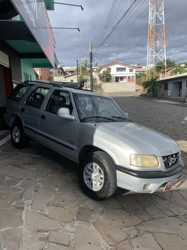BLAZER 2.5 DLX 4X4 8V TURBO DIESEL 4P MANUAL - 1999 - CAXIAS DO SUL