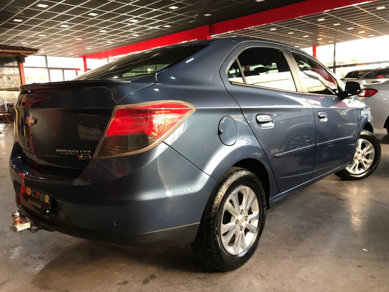 PRISMA 1.4 MPFI LTZ 8V FLEX 4P MANUAL - 2015 - SãO LEOPOLDO