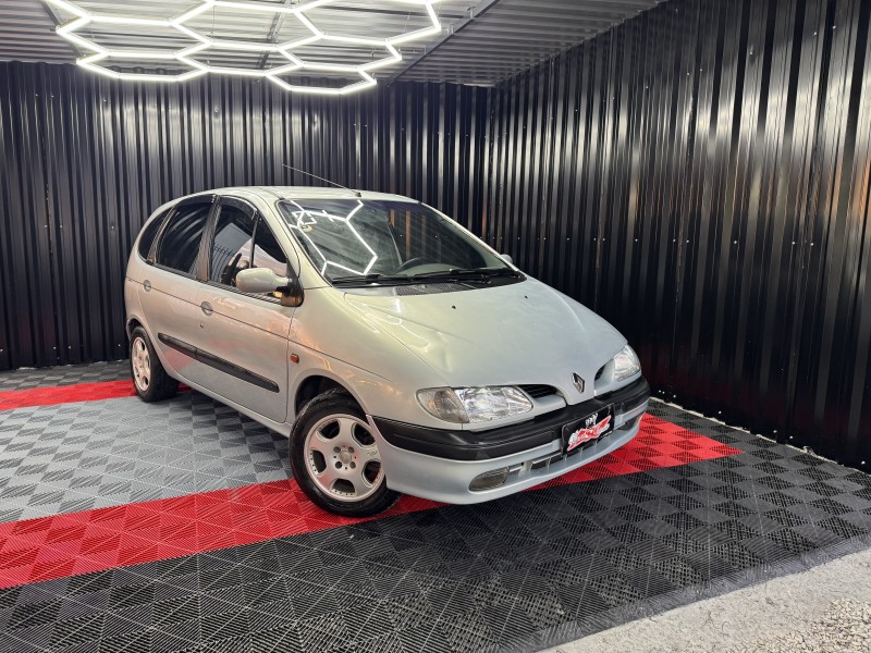 SCÉNIC 1.6 RT 16V GASOLINA 4P MANUAL - 2001 - CAXIAS DO SUL