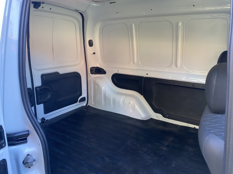KANGOO 1.6 EXPRESSION 16V FLEX 4P MANUAL - 2015 - CAXIAS DO SUL