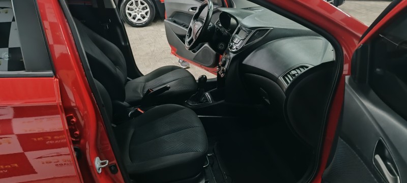 HB20 1.6 COMFORT PLUS 16V FLEX 4P MANUAL - 2014 - CAXIAS DO SUL