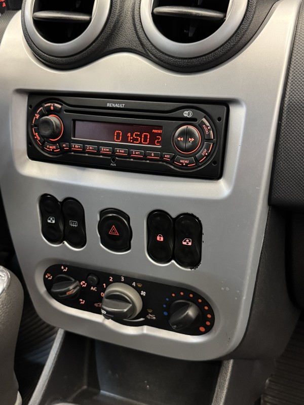 SANDERO 1.6 STEPWAY 16V FLEX 4P MANUAL - 2011 - CAXIAS DO SUL