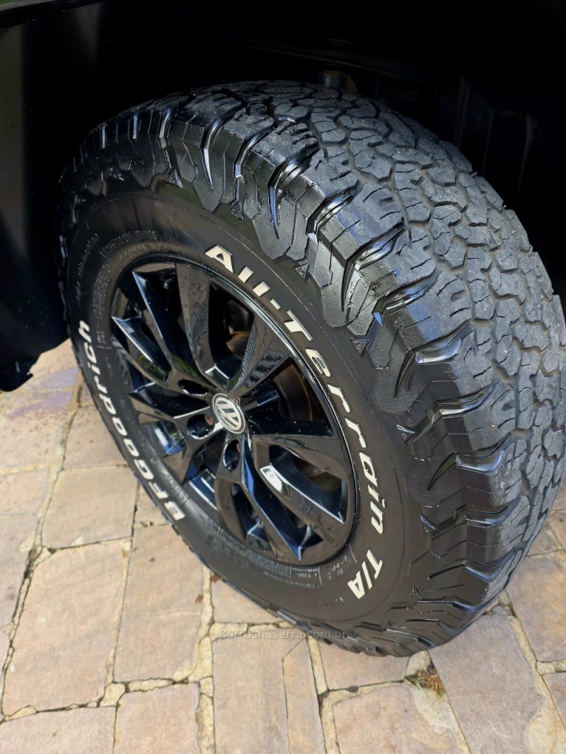 AMAROK 2.0 TRENDLINE 4X4 CD 16V TURBO INTERCOOLER DIESEL 4P AUTOMÁTICO - 2018 - CAXIAS DO SUL