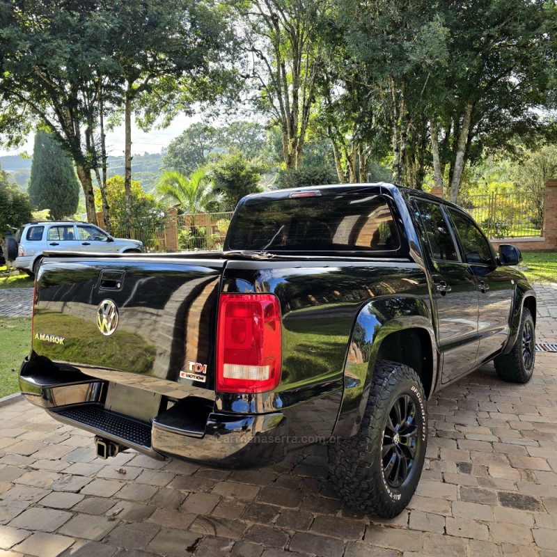 AMAROK 2.0 TRENDLINE 4X4 CD 16V TURBO INTERCOOLER DIESEL 4P AUTOMÁTICO - 2018 - CAXIAS DO SUL