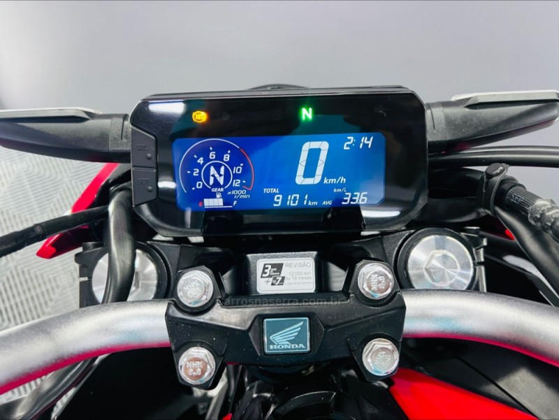 CB 300F TWISTER  - 2023 - CAMPO BOM