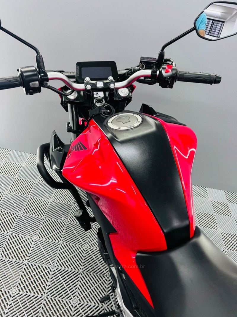 CB 300F TWISTER  - 2023 - CAMPO BOM