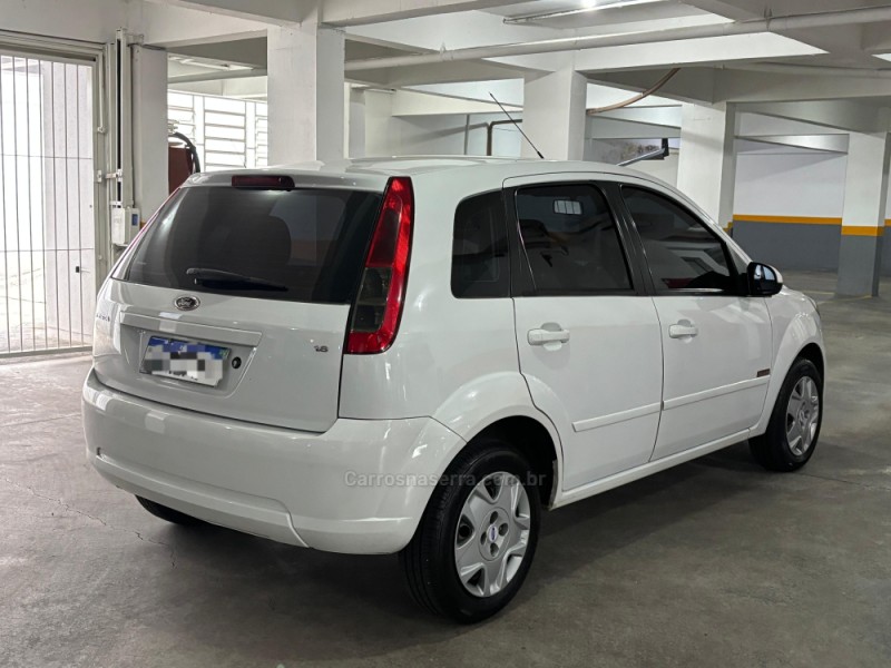 FIESTA 1.6 ROCAM SE PLUS HATCH 8V FLEX 4P MANUAL - 2013 - CAXIAS DO SUL