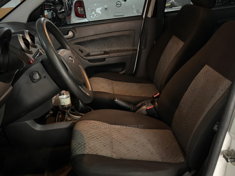 FIESTA 1.6 ROCAM SE PLUS HATCH 8V FLEX 4P MANUAL - 2013 - CAXIAS DO SUL