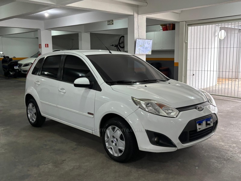 FIESTA 1.6 ROCAM SE PLUS HATCH 8V FLEX 4P MANUAL - 2013 - CAXIAS DO SUL