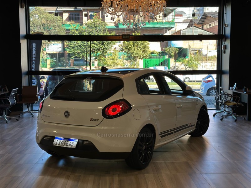BRAVO 1.4 16V T-JET GASOLINA 4P MANUAL - 2012 - CAXIAS DO SUL