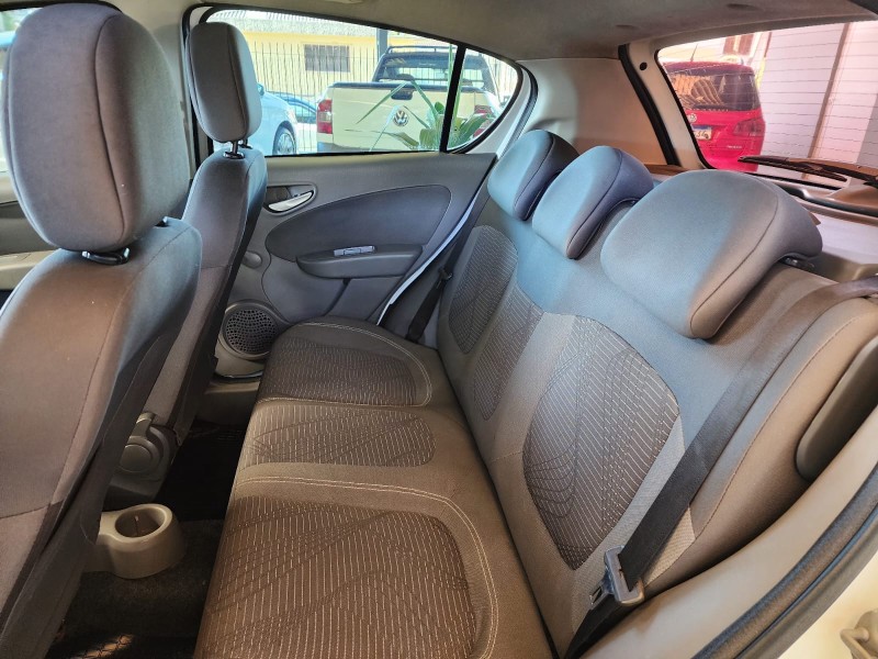 PALIO 1.0 MPI ATTRACTIVE ITÁLIA 8V FLEX 4P MANUAL - 2015 - CAXIAS DO SUL