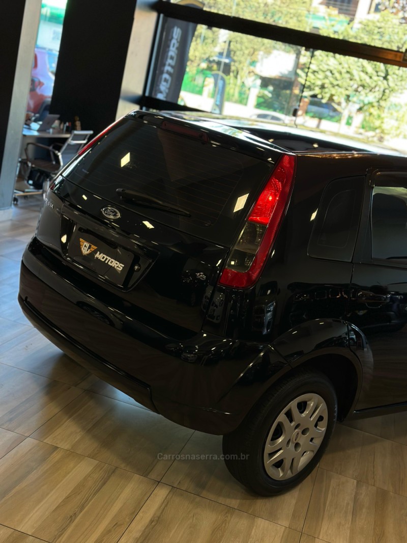FIESTA 1.6 MPI CLASS HATCH 8V FLEX 4P MANUAL - 2013 - CAXIAS DO SUL
