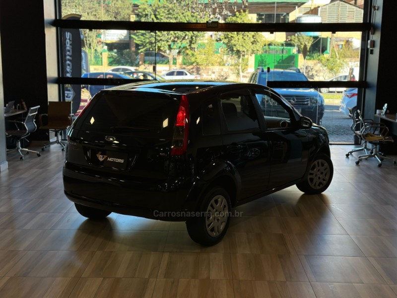 FIESTA 1.6 MPI CLASS HATCH 8V FLEX 4P MANUAL - 2013 - CAXIAS DO SUL