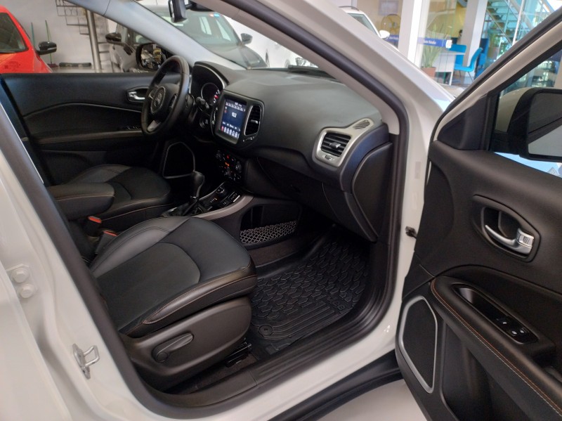 COMPASS 2.0 16V DIESEL LONGITUDE 4X4 AUTOMÁTICO - 2020 - BENTO GONçALVES