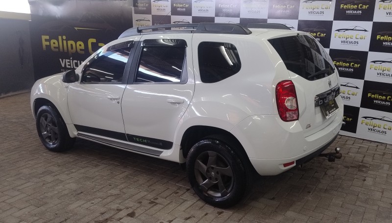 DUSTER 2.0 TECH ROAD 4X2 16V FLEX 4P AUTOMÁTICO - 2015 - CAXIAS DO SUL