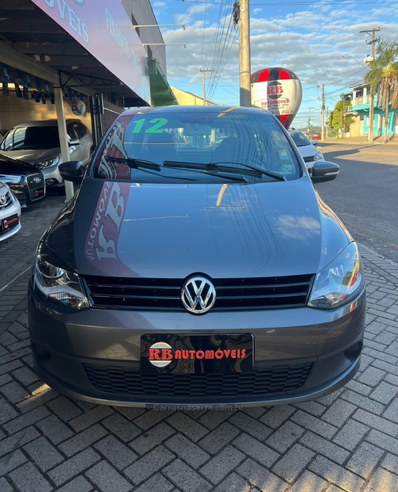 FOX 1.0 MI CITY 8V FLEX 4P MANUAL - 2012 - PAROBé