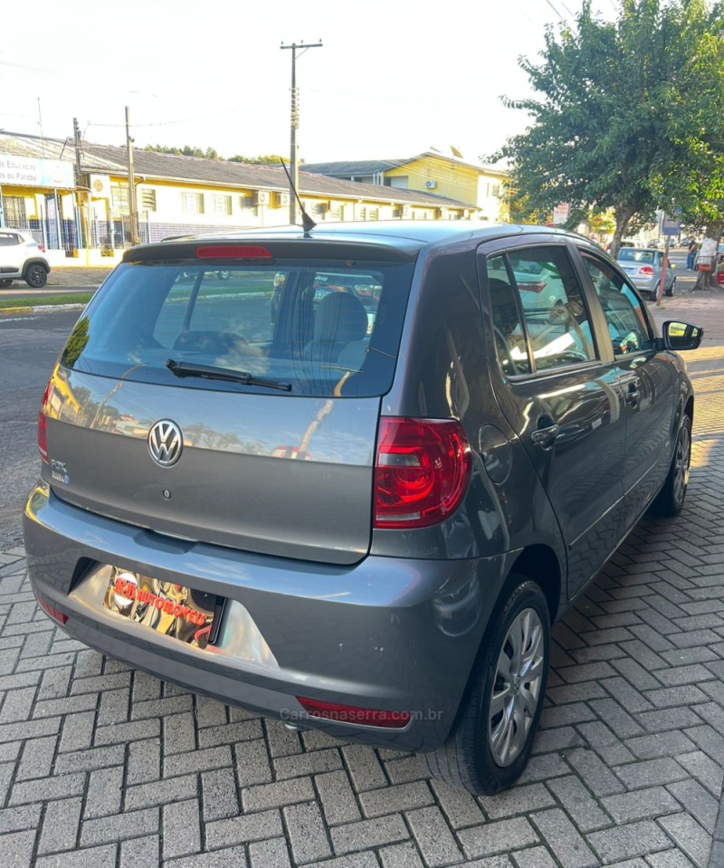 FOX 1.0 MI CITY 8V FLEX 4P MANUAL - 2012 - PAROBé