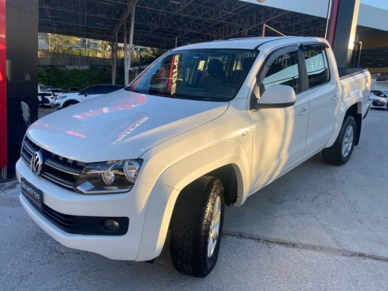 AMAROK 2.0 TRENDLINE 4X4 CD 16V TURBO INTERCOOLER DIESEL 4P MANUAL - 2014 - CAXIAS DO SUL