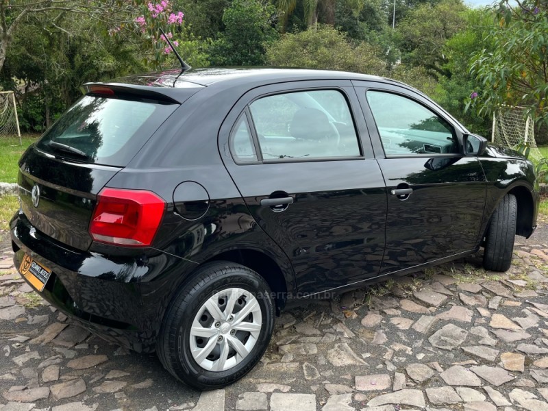 GOL 1.0 12V MPI TOTALFLEX 4P MANUAL - 2023 - SãO SEBASTIãO DO CAí