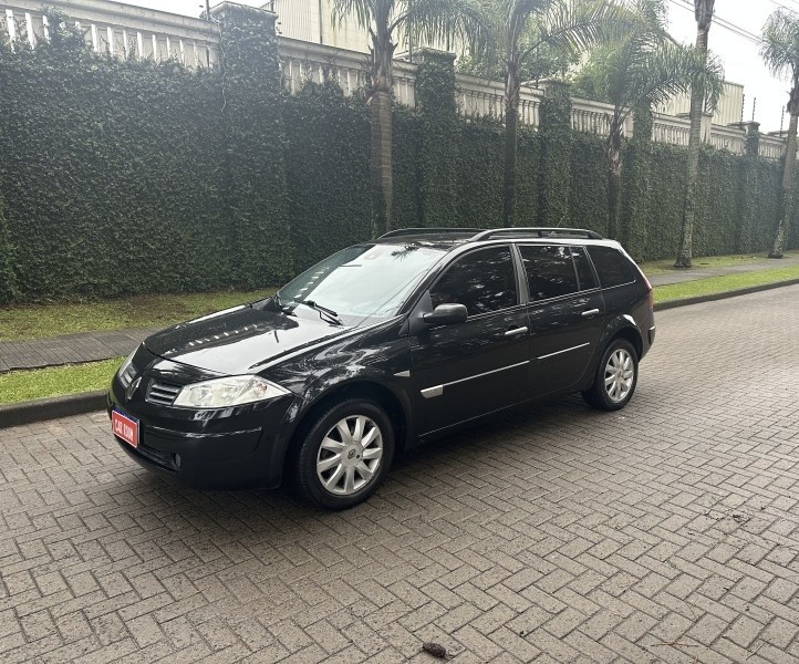 megane 1.6 dynamique grand tour 16v flex 4p manual 2011 caxias do sul