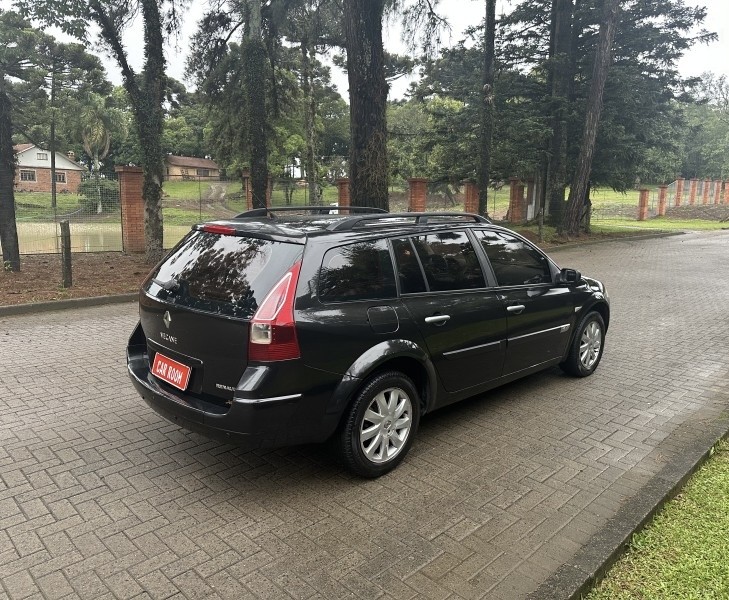MÉGANE 1.6 DYNAMIQUE GRAND TOUR 16V FLEX 4P MANUAL - 2011 - CAXIAS DO SUL