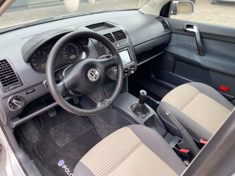 POLO 1.6 MI SPORTLINE 8V FLEX 4P MANUAL - 2008 - PAROBé