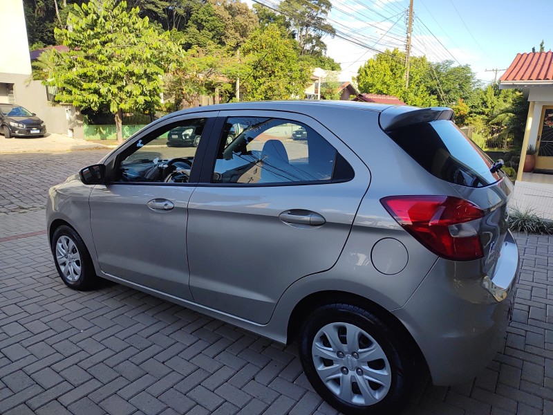 KA 1.0 SE PLUS 12V FLEX 4P MANUAL - 2018 - LAJEADO