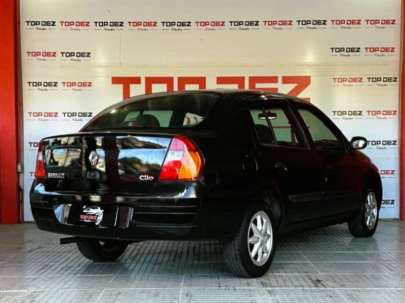 CLIO 1.0 PRIVILÉGE SEDAN 16V FLEX 4P MANUAL - 2002 - SãO SEBASTIãO DO CAí