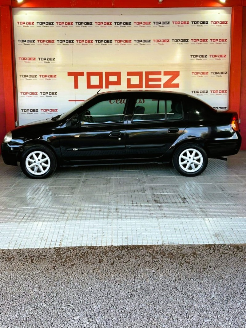 CLIO 1.0 PRIVILÉGE SEDAN 16V FLEX 4P MANUAL - 2002 - SãO SEBASTIãO DO CAí