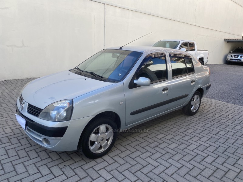 clio 1.6 privilege 16v gasolina 4p manual 2004 caxias do sul