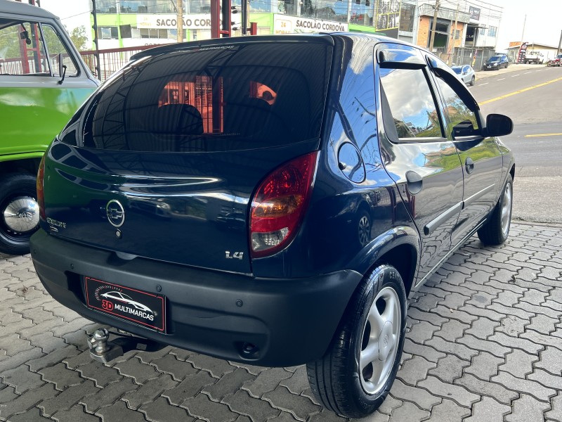 CELTA 1.4 MPFI LIFE 8V GASOLINA 4P MANUAL - 2006 - CAXIAS DO SUL