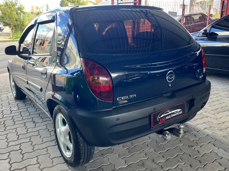 CELTA 1.4 MPFI LIFE 8V GASOLINA 4P MANUAL - 2006 - CAXIAS DO SUL