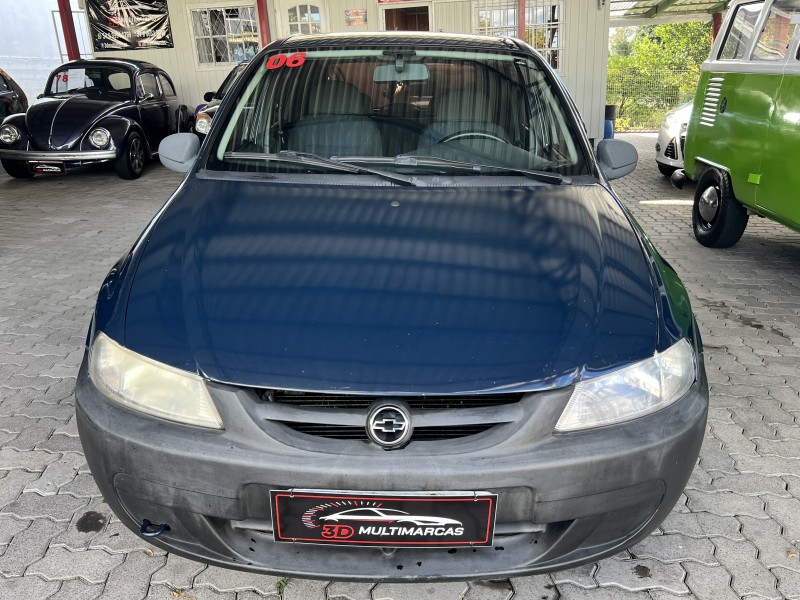 CELTA 1.4 MPFI LIFE 8V GASOLINA 4P MANUAL - 2006 - CAXIAS DO SUL