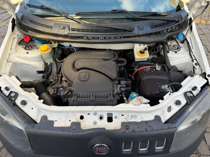 UNO 1.0 EVO WAY 8V FLEX 4P MANUAL - 2014 - FARROUPILHA