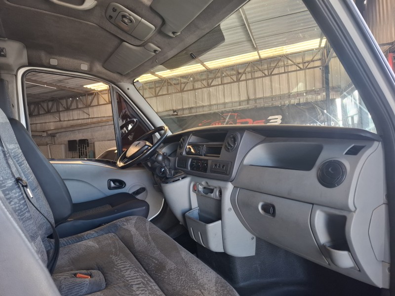 MASTER 2.5 DCI FURGÃO L1H1 16V DIESEL 3P MANUAL - 2013 - CAXIAS DO SUL