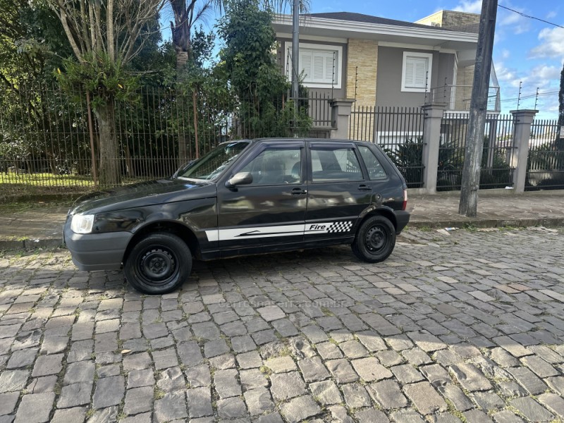 UNO 1.0 MPI MILLE FIRE 8V FLEX 4P MANUAL - 2007 - CAXIAS DO SUL