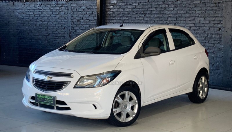 onix 1.0 lt plus 8v flex 4p manual 2015 caxias do sul