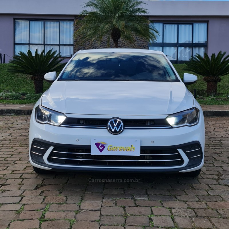 POLO 1.0 170 TSI 12V HIGHLINE FLEX 4P AUTOMÁTICO - 2023 - LAGOA VERMELHA