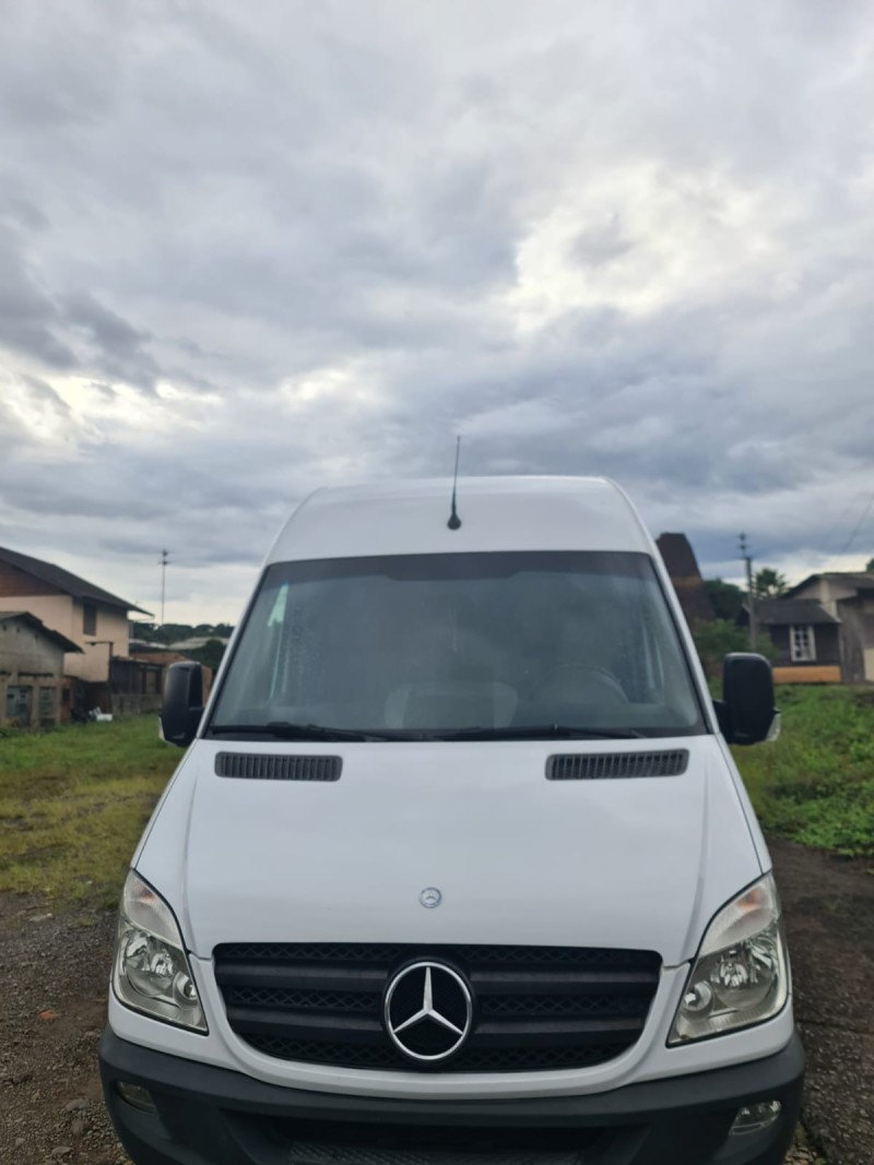 SPRINTER 2.2 415 CDI FURGÃO EXTRA LONGO TETO ALTO 3P DIESEL MANUAL - 2016 - CAXIAS DO SUL