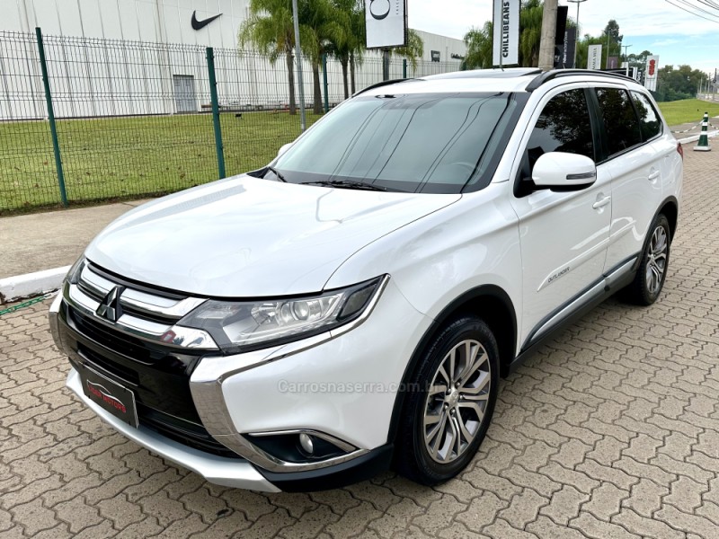 OUTLANDER 2.0 16V GASOLINA 4P AUTOMÁTICO