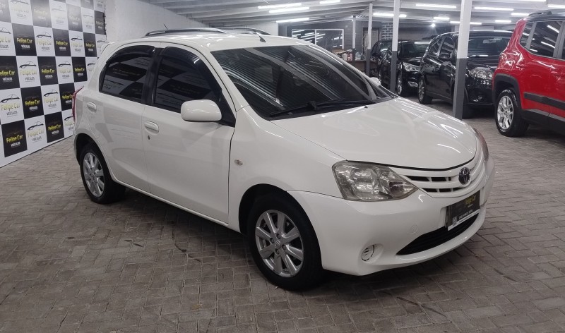 ETIOS 1.3 XS 16V FLEX 4P MANUAL - 2013 - CAXIAS DO SUL