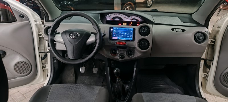 ETIOS 1.3 XS 16V FLEX 4P MANUAL - 2013 - CAXIAS DO SUL