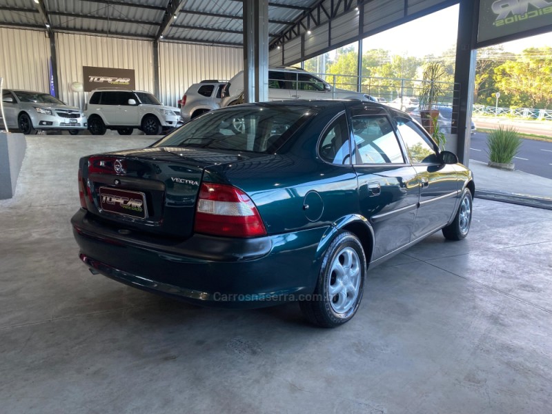 VECTRA 2.0 MPFI GLS 8V GASOLINA 4P MANUAL - 1997 - CAMPO BOM