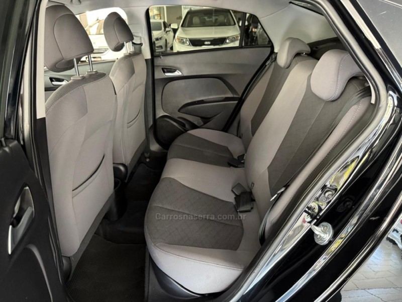 HB20S 1.0 COMFORT STYLE 12V TURBO FLEX 4P MANUAL - 2017 - NOVO HAMBURGO