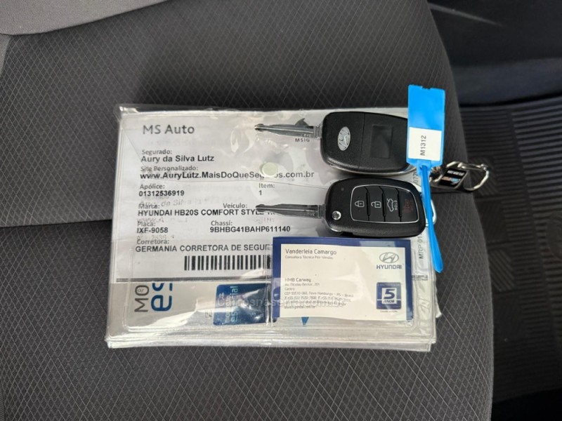 HB20S 1.0 COMFORT STYLE 12V TURBO FLEX 4P MANUAL - 2017 - NOVO HAMBURGO